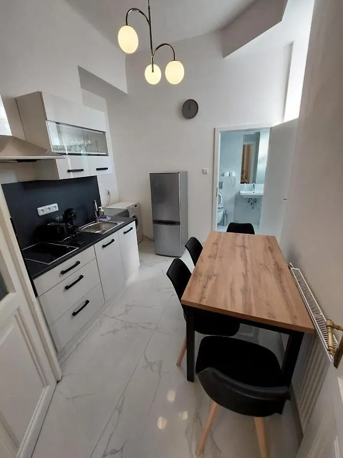 Aparthotel Zelezna - Old Town View Residence Prague