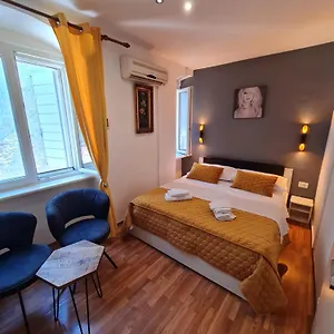 https://inchy-accommodation-split.splithotels.org